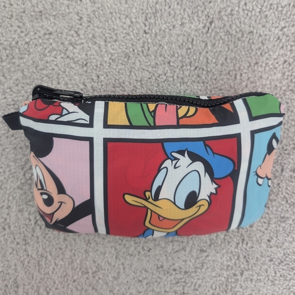 Disney Parks Mickey Mouse and Friends Packable Rain Jacket Youth Size 3 Unisex - Picture 13 of 15